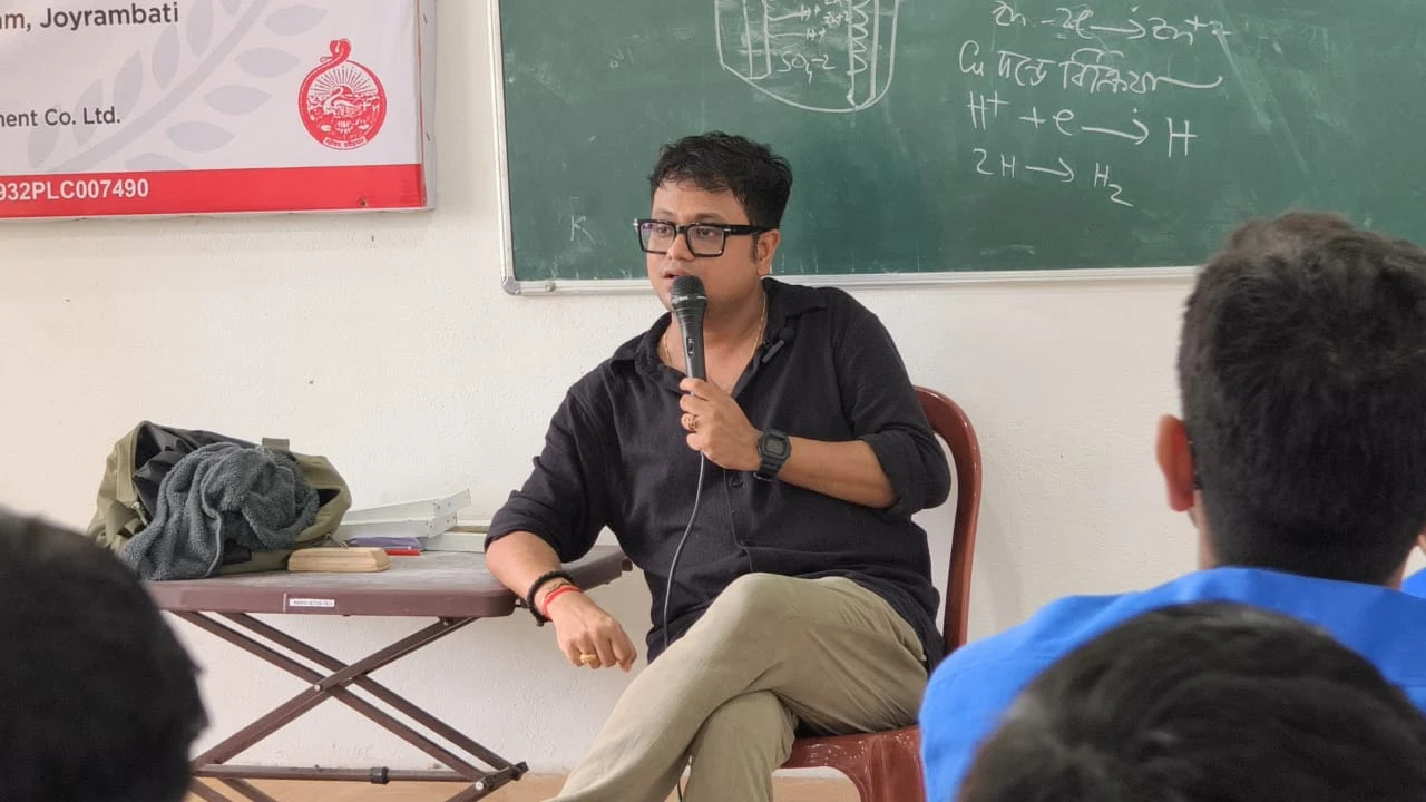 Dr. Subhabrata Dhar leading a classroom discussion